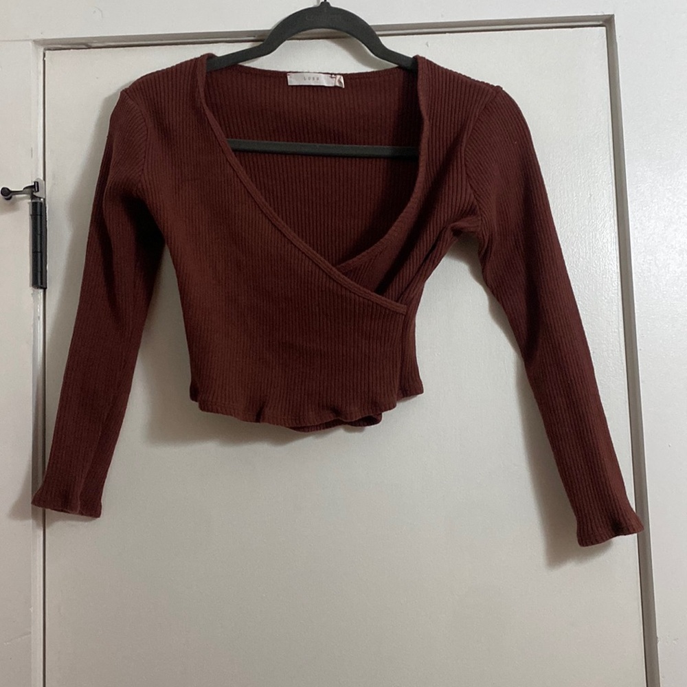 Burgundy criss cross sweater